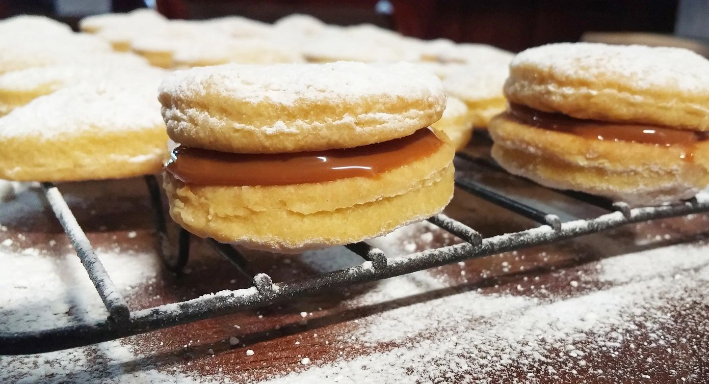 A close up of some cookies on a rack